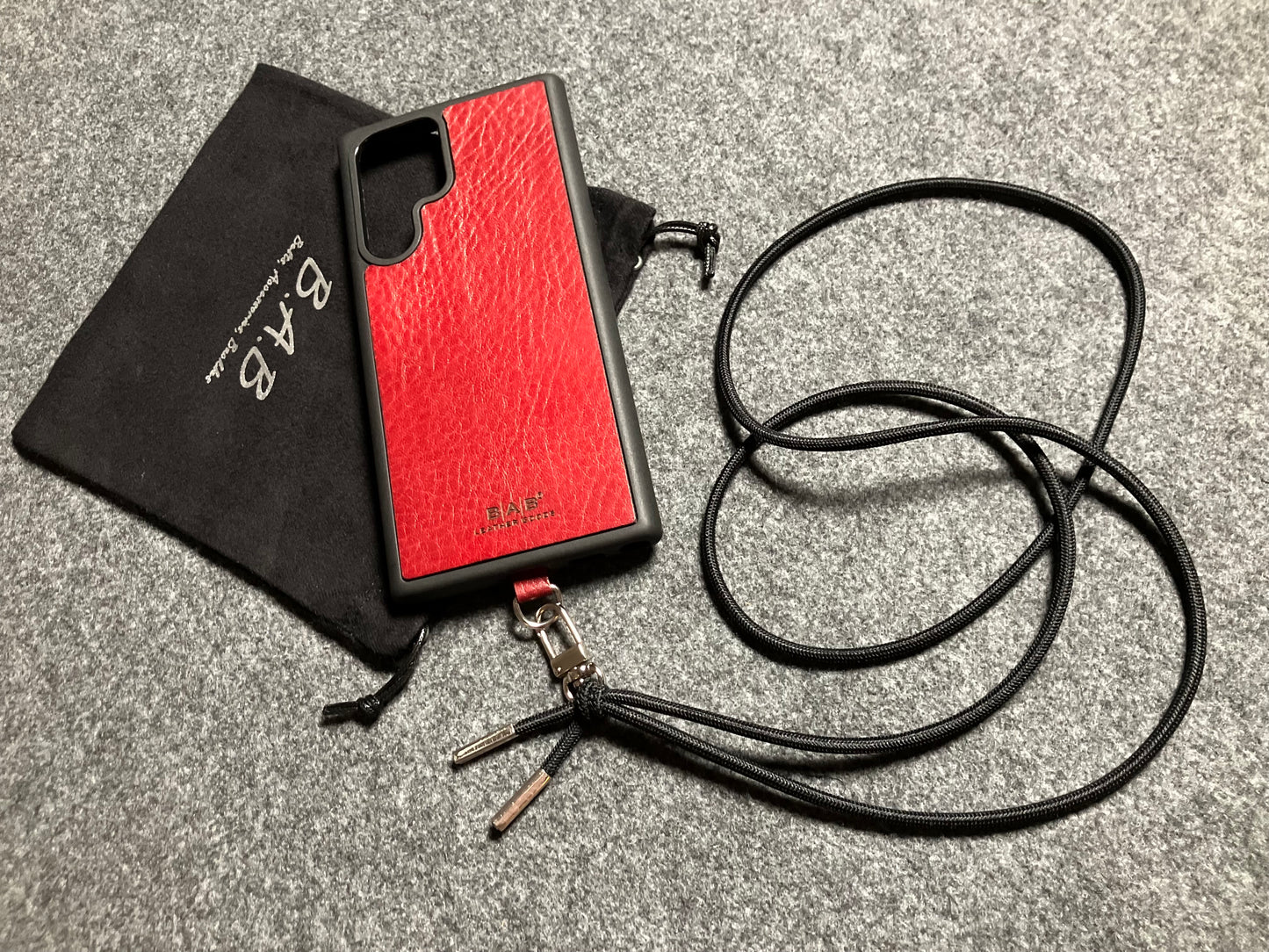 Samsung Case/Holder, Laser Cut & Engraved Full-Grain vegetable-tanned Genuine Leather/microfiber & Black Elastic Rope Crossbody/Necklace/Choker/Bracelet with a Carabiner, and 2 Silver End caps.- KCS53