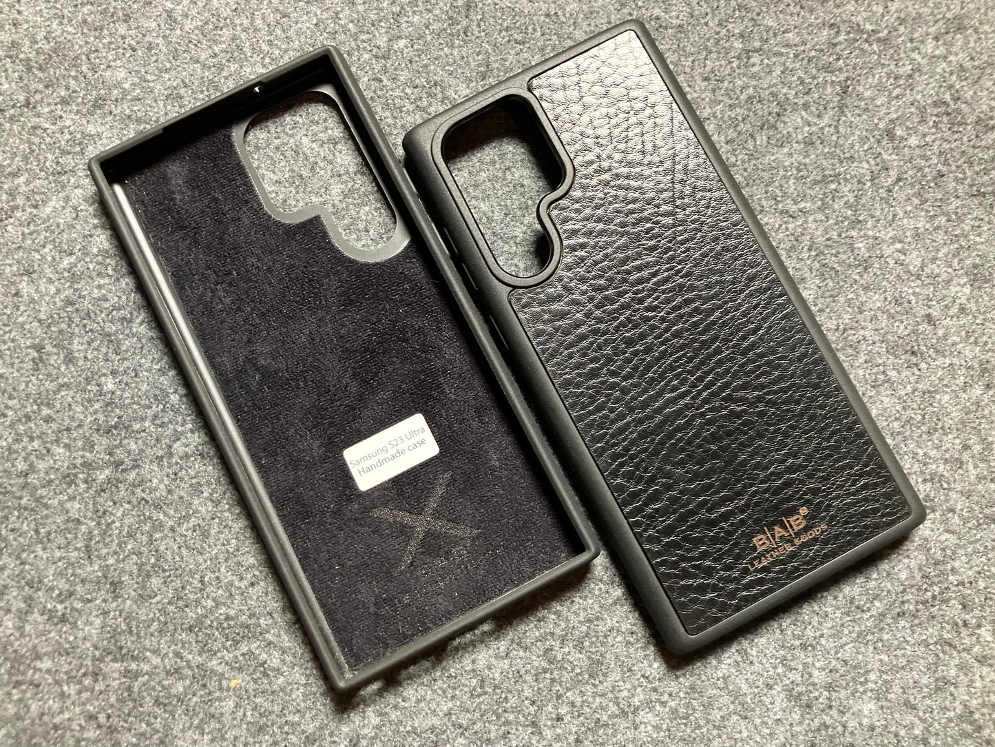 Coque en Cuir Véritable Pleine Fleur pour Samsung, tanné végétal au tanin découpé et gravé au laser/microfibre.- 51