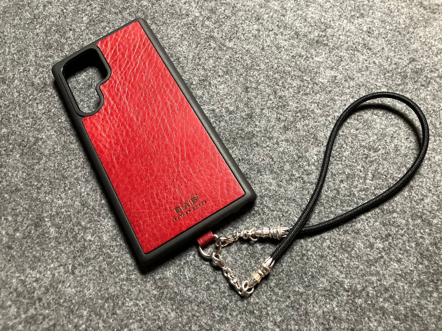 Full-Grain vegetable-tanned Genuine Leather Case/Holder for iPhone/Samsung/microfiber. 2 Rope Ends, 2 Links, and 6 Rings, all made of 925 Sterling Silver & Black Elastic Rope Strap/Choker/Bracelet.- KP40