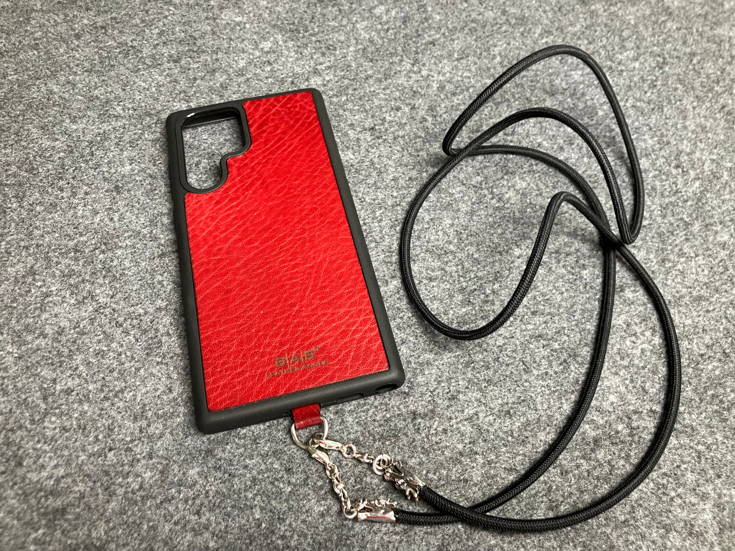 Full-Grain vegetable-tanned Genuine Leather Case/Holder for iPhone/Samsung/microfiber. 2 Dragon Terminals, 2 Links, and 6 Rings, all made of 925 Sterling Silver & Black Elastic Rope Crossbody/Necklace/Choker/Bracelet.- KC09