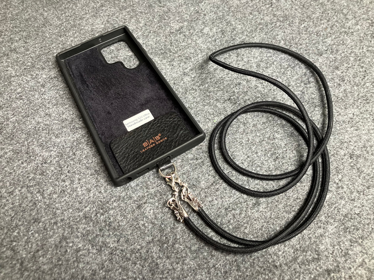 Full-Grain vegetable-tanned Genuine Leather Case/Holder for iPhone/Samsung/microfiber. 2 Dragon Terminals, 2 Links, and 6 Rings, all made of 925 Sterling Silver & Black Elastic Rope Crossbody/Necklace/Choker/Bracelet.- KC09