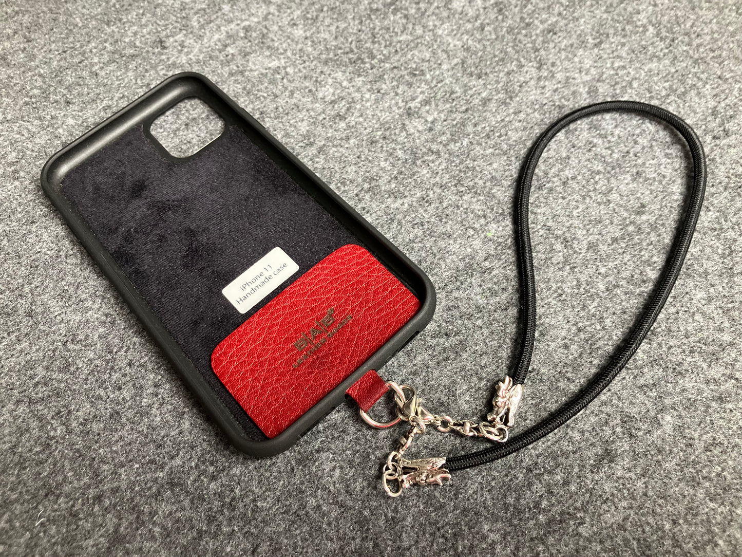 Full-Grain vegetable-tanned Genuine Leather Case/Holder for iPhone/Samsung/microfiber & 2 Dragon Terminals, 2 Links, and 6 Rings, all made of 925 Sterling Silver & Black Elastic Rope Strap/Choker/Bracelet.- KP08