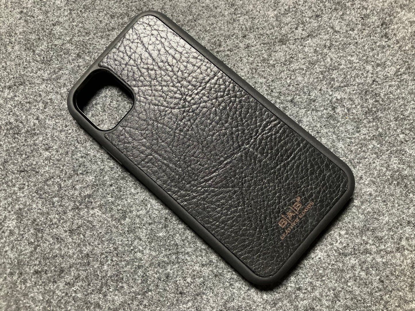 Full-Grain Genuine Leather Case, vegetable-tanned, Laser-Cut and Engraved/Microfiber. - 50