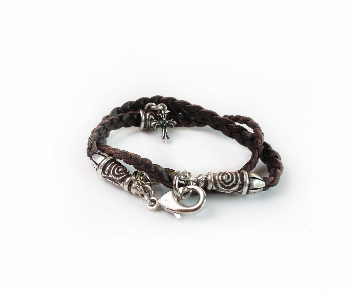 2 Bornes en Spirale, 1 Pendentif Crucifix avec 2 Émeraudes taillées à la main et 6 Anneaux, le tout en Argent Sterling 925 massif & Sangle/Tour de cou/Bracelet en Cuir Véritable, avec trois doubles brins tressés à la main, Marron ou Noir.- PP24