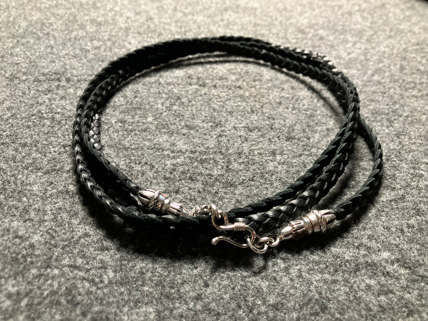 Full-Grain vegetable-tanned Genuine Leather Samsung Case/Holder/Microfiber. 2 Rope Terminals, 2 Links, and 6 Rings, all made of 925 Sterling Silver & Leather Crossbody/Necklace/Choker/Bracelet with 3 Hand-Braided Strands, Brown or Black.- KC14S
