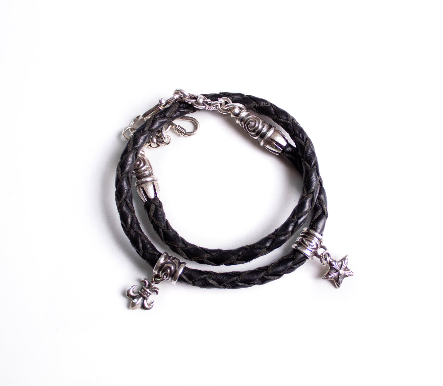 2 Spiral Terminals, 2 Links, 2 S-Clasps, 2 Pendant Pins, and 8 Rings, all made of solid 925 Sterling Silver & Genuine Leather Strap/Choker/Bracelet with 4 hand-braided strands.- PP02