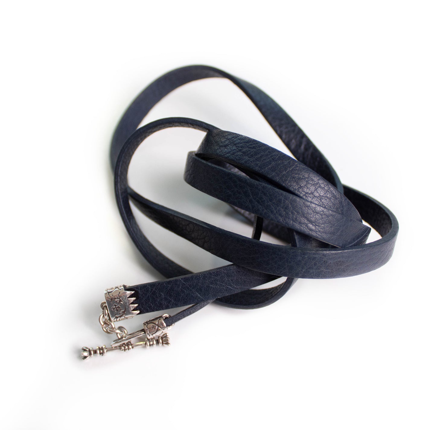 2 Cape Terminals, 1 Cane, 1 S Clasp, and 5 Rings, all made of solid 925 Sterling Silver & Crossbody/Necklace/Bracelet, all made of double Full-Grain vegetable-tanned Genuine Leather, Blue, Red or Black.- CP05