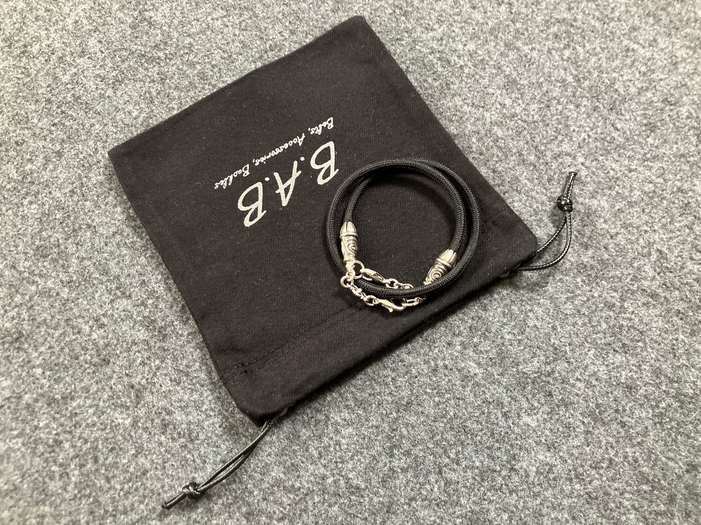 2 Terminales en Espiral, 2 Eslabones y 6 Argollas, todos de Plata Esterlina 925 maciza & Correa/Gargantilla/Pulsera de Cuerda Elástica Negra.- PP99