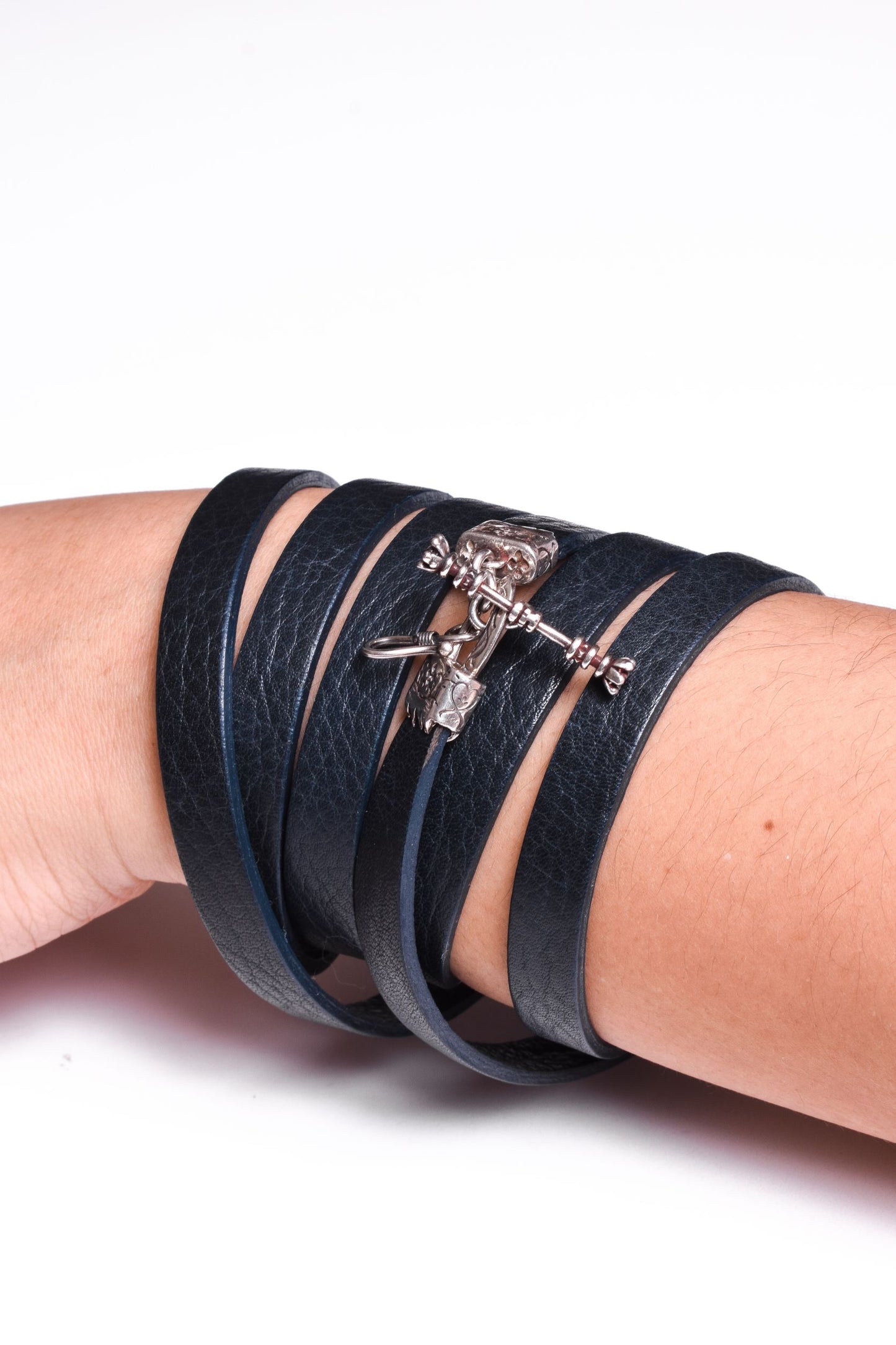 Laser-engraved Silicone cell phone Holder. 2 Cape Terminals, 1 Cane, and S-Clasp, all made of Solid 925 Sterling Silver & Crossbody/Necklace/Bracelet in double Full-Grain vegetable-tanned Leather, Blue, Brown, Black, or Red.- SP25