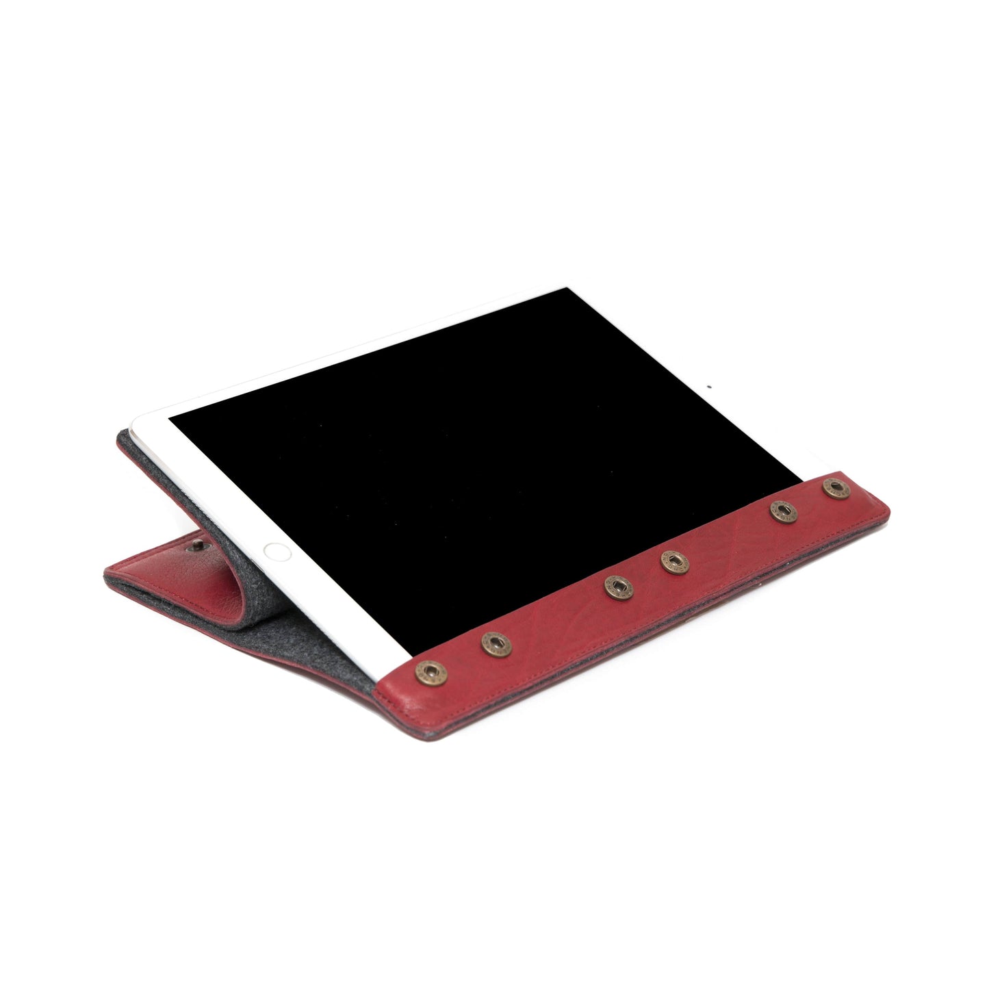 Funda para iPad: 6ta/5ta (Gen)/iPad Air 2da/1ra (Gen)/iPad Pro 9.7". Cuero Genuino Full-Grain curtido vegetal al tanino/Fieltro & 9 Broches de presión.- 928