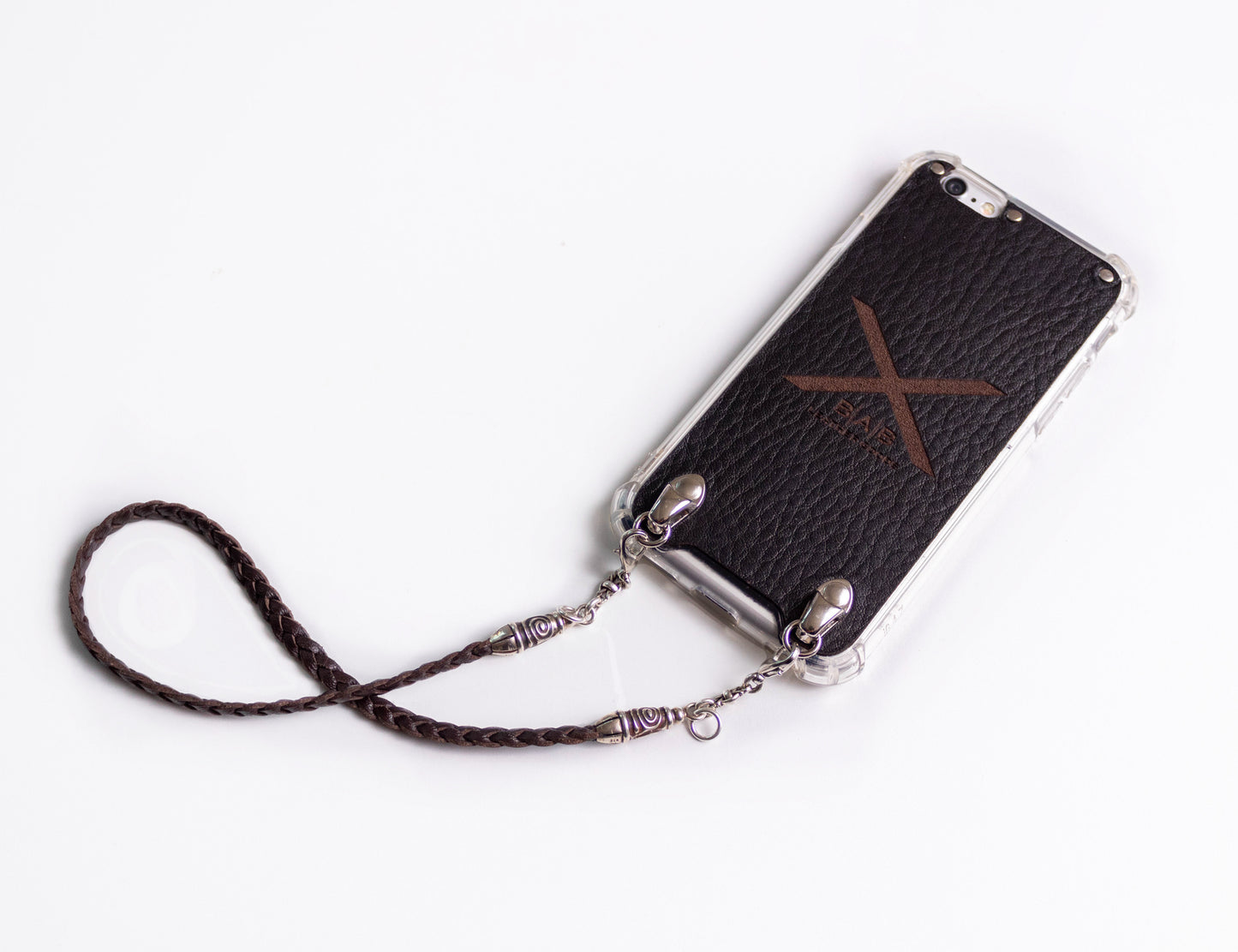 Coque pour iPhone en Cuir Véritable Pleine Fleur tanné végétal découpé et gravé au laser/microfibre. 2 Bornes en Spirales, 2 Maillons et 6 Anneaux, tous en Argent 925 & Sangle/Tour de cou/Bracelet, 3 doubles brins tressés à la main, Marron ou Noir.- F17