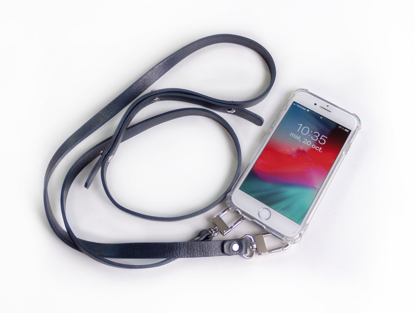 Funda de Cuero Genuino Full-Grain & Crossbody doble para iPhone curtido vegetal al tanino/microfibra, Azul, Marrón, Negro o Rojo con 2 Mosquetones y 3 Peones, todos plateados.- F06