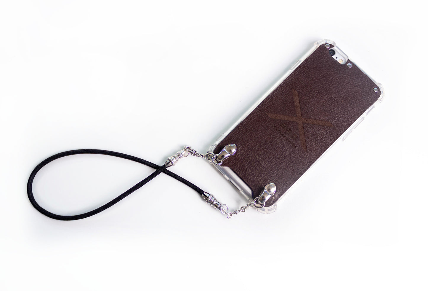 Funda de Cuero Genuino Full-Grain curtido vegetal al tanino cortado y grabado con láser/microfibra. 2 Terminales Cuerda, 2 Eslabones y 6 Argollas, todos de Plata Esterlina 925 para iPhone & Correa/Gargantilla/Pulsera de Cuerda Elástica Negra.- F40