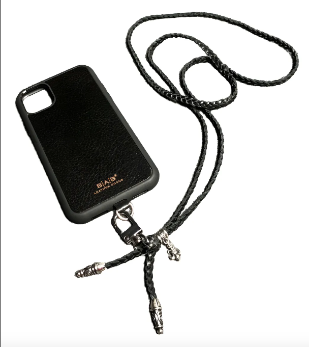 Funda/Soporte Cuero Full-Grain, curtido vegetal para iPhone/microfibra. 2 Terminales en Espiral, 1 Pasador en Espiral con Argolla y 1 Pendiente Fleur de Lys, de Plata 925 & Crossbody/Collar/Pulsera de Cuero 3 cabos trenzados a mano, Marrón o Negro.- KC45i