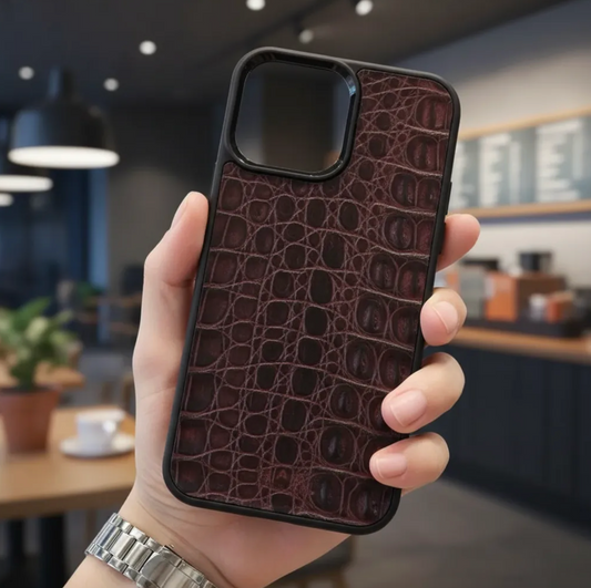 Coque en cuir de Crocodile Véritable pour iPhone découpée & gravée au laser/microfibre-57