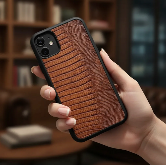 Coque en cuir véritable d’iguane pour iPhone découpée & gravée au laser/microfibre-59