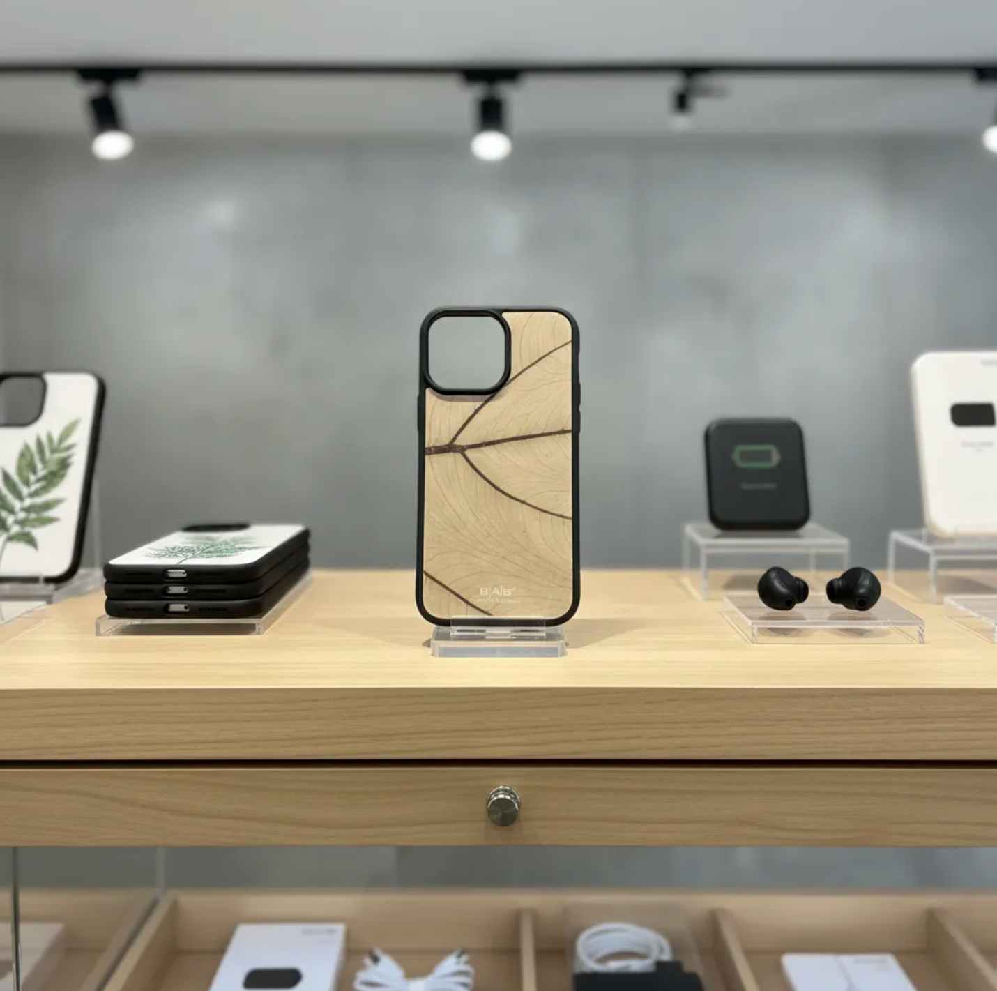 Coque beLEAF® en Véritable feuille d'Alocasia pour iPhone découpée & gravée au laser/Microfibre-60i