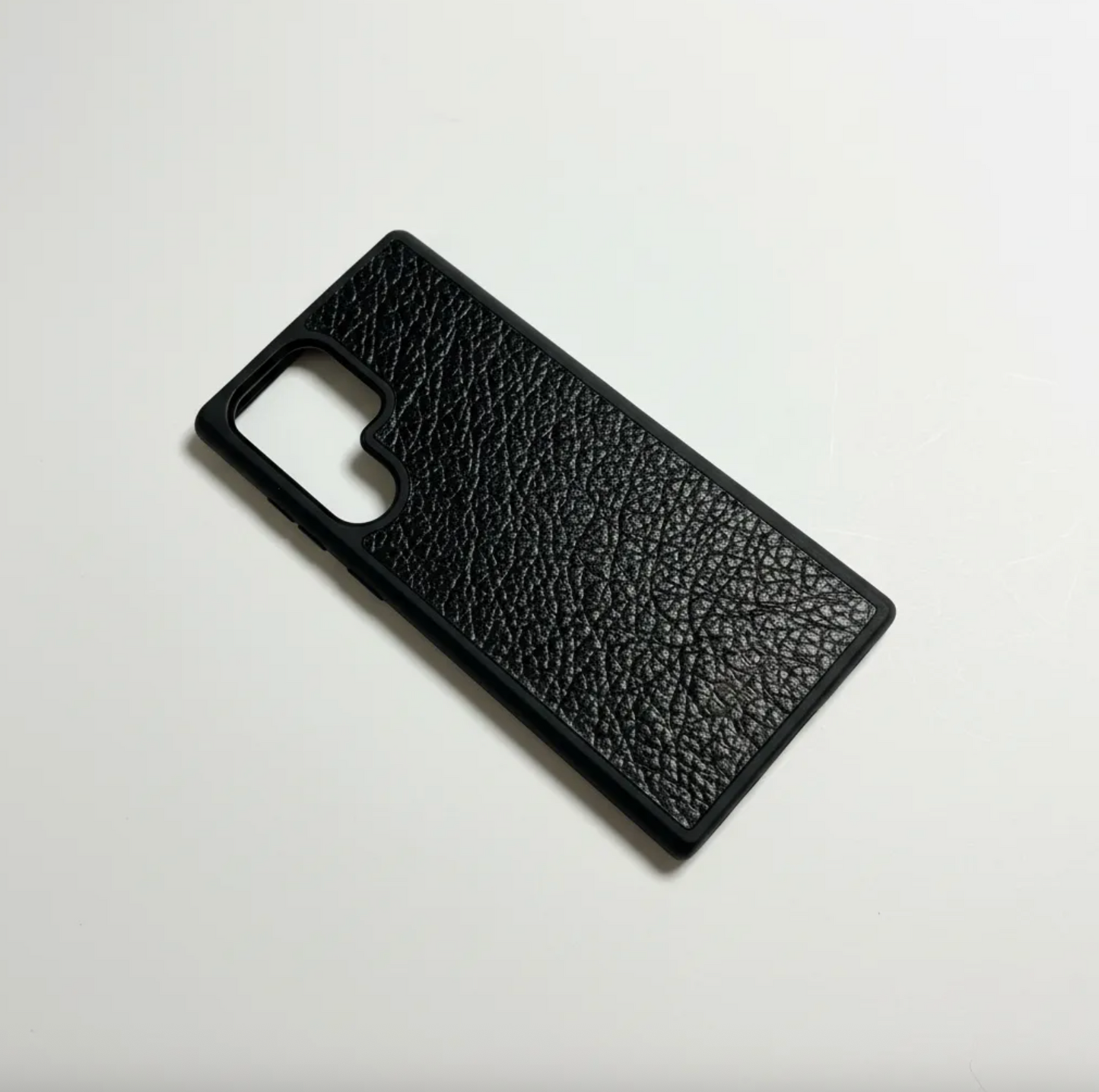 Capa de couro Genuíno B|A|B® Leather Goods Natura Preto curtida vegetalmente com tanino para Samsung: S22/S23/S22/S23 Plus/S22/S23 Ultra-51 B