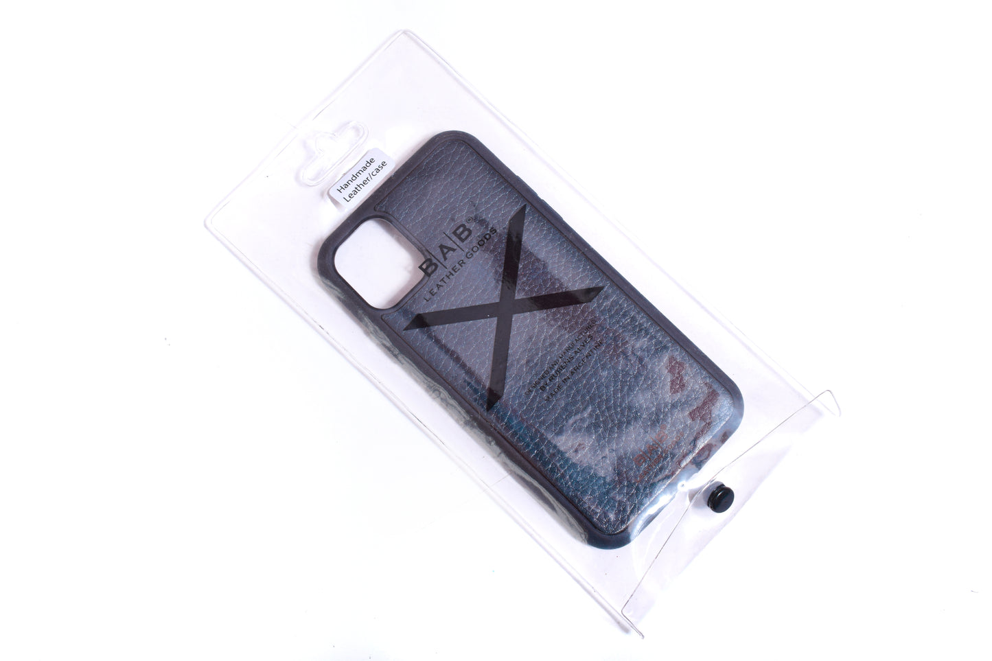 Θήκη και Στήριγμα για iPhone από Γνήσιο Δέρμα φυτικής tανίνης Full-Grain, κομμένο και χαραγμένο με λέιζερ & Μαύρο ελαστικό λουράκι/βραχιόλι από σχοινί.- SPI54