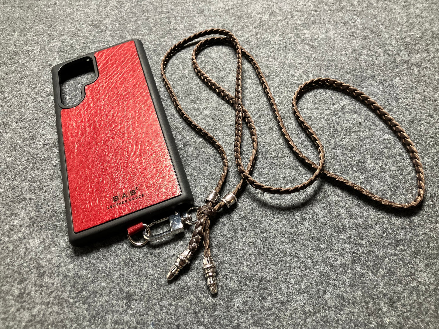 iPhone/Samsung Case/Holder/Crossbody/Necklace/Bracelet Kit made of Full-Grain Genuine Vegetable-Tanned Leather & 2 925 Sterling Silver Cord Loops.- P42